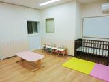 カルガモ広場(遅番パート)/KWJ3952のアルバイト写真
