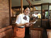 ロイヤルホスト 城山店のアルバイト写真3