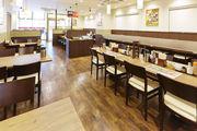 定食屋よつ葉 万代店(ホールスタッフ)のアルバイト小写真1