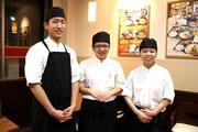 定食屋よつ葉 万代店(ホールスタッフ)のアルバイト写真3