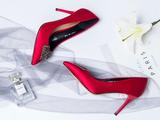 Roger Vivier/ロジェヴィヴィエ 御殿場アウトレット シューズ販売(株式会社アクトブレーン230428)/tc16996のアルバイト写真