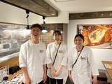 餃子と唐揚げの酒場 しんちゃんアメ村店/ホール・キッチン(長堀橋)のアルバイト写真