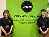 ファミマ!!大手町パークビル店_1のアルバイト写真