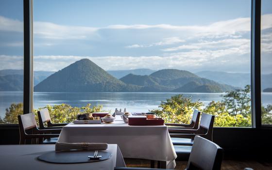 ホテル プレミアム・レイク トーヤのアルバイト写真