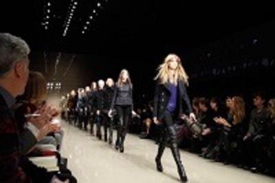 DSQUARED2/神戸三田プレミアム・アウトレット(株式会社アクトブレーン)/oc14534のアルバイト写真