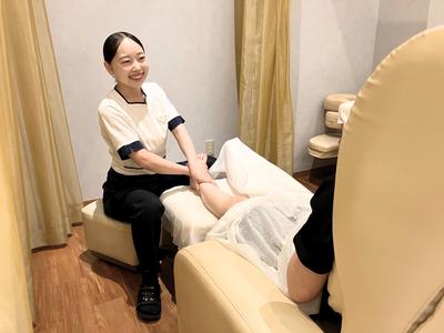 ラフィネ木の葉モール橋本店のアルバイト写真