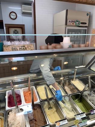 モンジュー セントヒルズ店のアルバイト写真