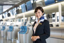 株式会社チェッカーサポート 東京(羽田)国際空港 免税店(7626)