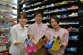 東京靴流通センター 千歳烏山店[3248]のアルバイト写真
