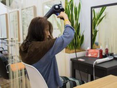 ヘアカラーズ トキハわさだタウン店のアルバイト写真