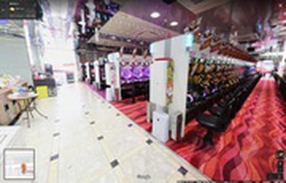 クラウンのアルバイト写真