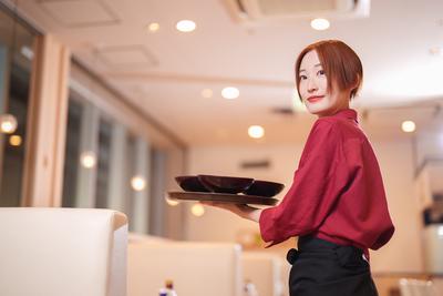 地鶏と鮮魚よかたい 汐留シティセンター店のアルバイト写真