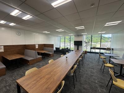 株式会社出前館コミュニケーションズ 中央駅前センター02/二中通駅のアルバイト写真