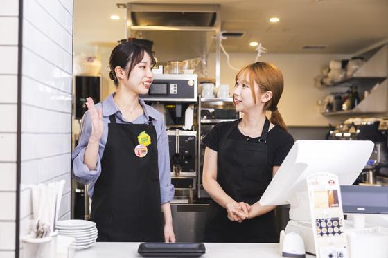 エクセルシオールカフェ 御成門駅前店(早朝募集)のアルバイト写真