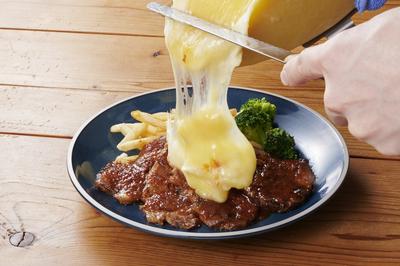 good spoon pizza&cheese ルミネ新宿店(ホールスタッフ)【2394】/2394-1-hのアルバイト写真