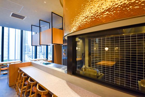 串揚げ咲くら KITTE大阪店(ホールスタッフ)【3858】/3858-1-hのアルバイト写真