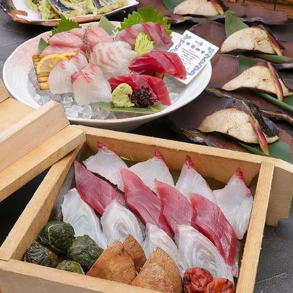 近畿大学水産研究所 はなれ グランスタ東京店(ホールスタッフ)【2401】/2401-1-hのアルバイト写真