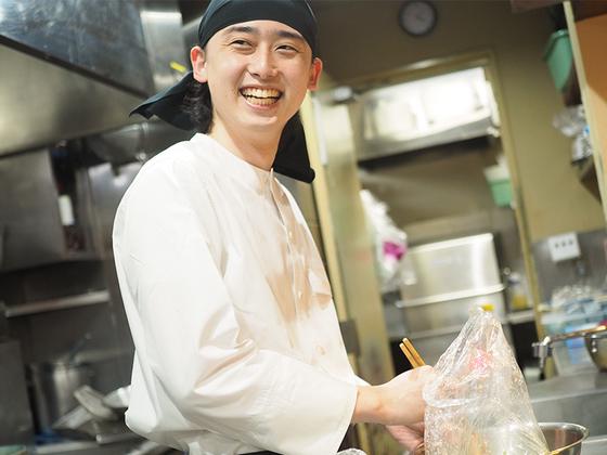 焼鳥 ハレツバメ 新宿新南口店(ホールスタッフ)【2242】/2242-1-hのアルバイト写真