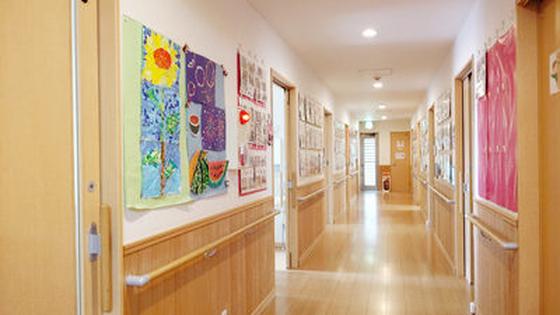 アースサポートグループホーム若葉(施設介護職員・夜勤専従スタッフ)のアルバイト写真