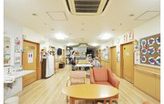 1. アースサポートグループホーム豊島五丁目(施設介護職員時給)のアルバイト写真