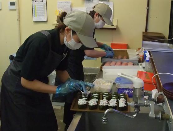 プレミアムブッフェ 柏沼南店のアルバイト写真