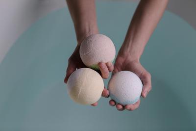 ファッション人材リンク株式会社札幌支店 LUSH*コスメ販売/青森ELM店099【FJL】のアルバイト写真
