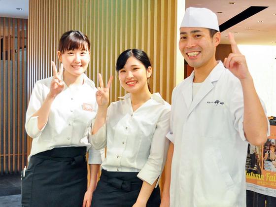 神田 桜木町コレットマーレ店のアルバイト写真