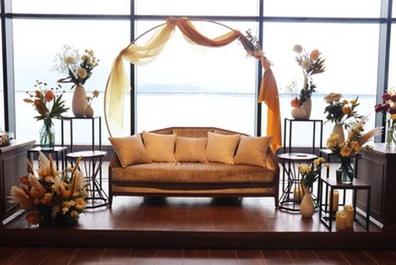 株式会社ウルウール ザ・ピーク プレミアムテラス制作室のアルバイト写真