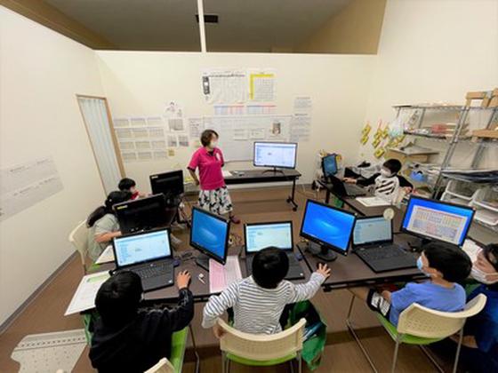 マザーグースワールドまなびば 藤が丘教室(カルチャースクール講師)のアルバイト写真