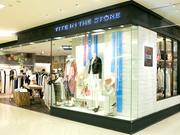 TITE IN THE STORE ルクア大阪店のアルバイト写真1