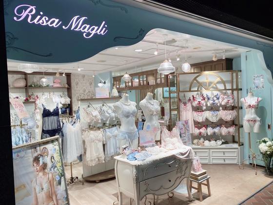 リサマリ天神地下街店のアルバイト写真