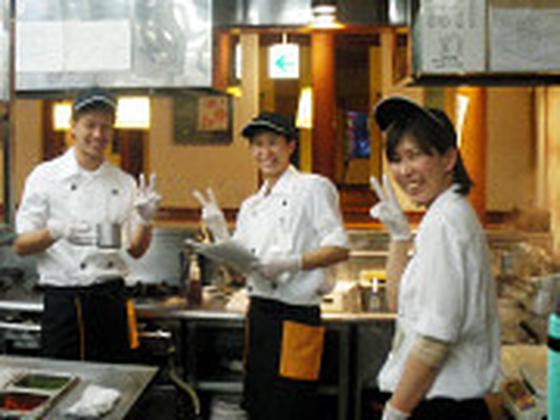 和牛焼肉牛八 岡山西川原店のアルバイト写真