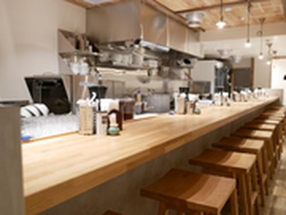 :喜多方ラーメン「坂内」四谷店のアルバイト写真