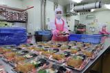 立飛惣菜工場/【アルバイト】惣菜製造スタッフ/夕番+遅番のアルバイト写真