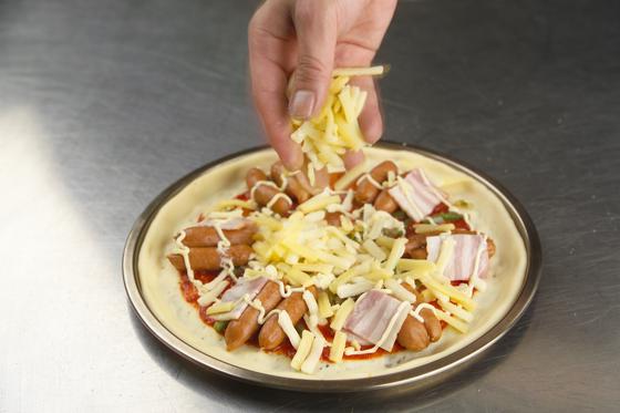 ピザテンフォー青森浪岡店のアルバイト写真