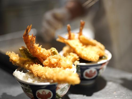 日本橋 天丼 金子半之助 ジャズドリーム長島店のアルバイト写真