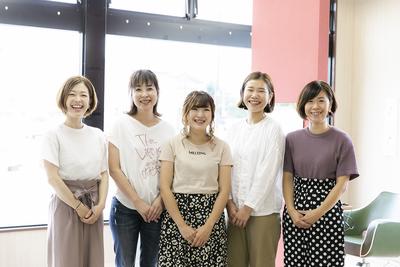 ヘアカラー専門店カラープラス 高知駅前店のアルバイト写真