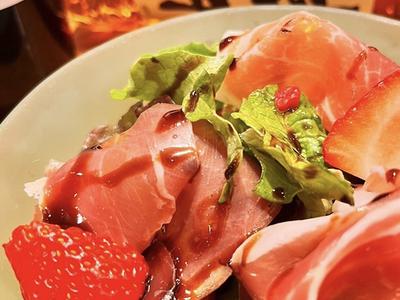 炭火ビストロ&和酒 THE MARMARE 品川エリアのアルバイト写真