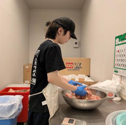 元祖からあげ本舗マルフク 婦中店のアルバイト写真