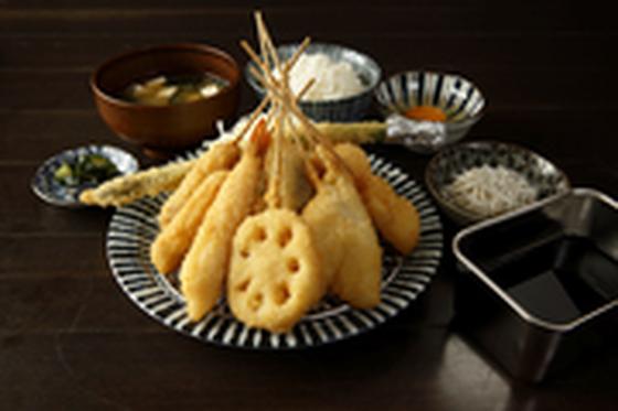 ニューワクラ LINKS UMEDA店のアルバイト写真