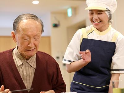 日清医療食品(株)葵の園･小田原_調理補助_APのアルバイト