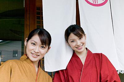 まかない付き!! みんなと食事で仲間意識もUP