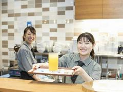 カフェ・ド・クリエ 阪急三番街店のアルバイト