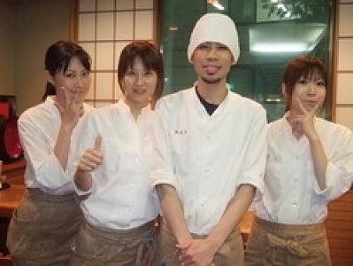落ち着いた店内