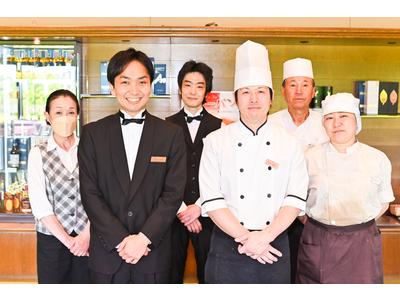 名四カントリークラブレストラン【3778】のアルバイト