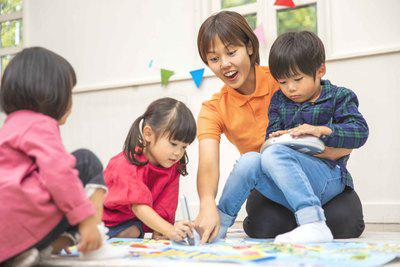 ペッピーキッズクラブ 五日市教室 子ども英会話講師 午後から出勤 経験を活かして働きたい方にオススメ 求人cd 2 3673 バイトーク