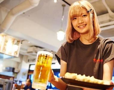 《個性派大歓迎》茶髪、ピアス、ヒゲOK