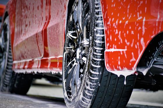 株式会社888/洗車スタッフのアルバイト写真