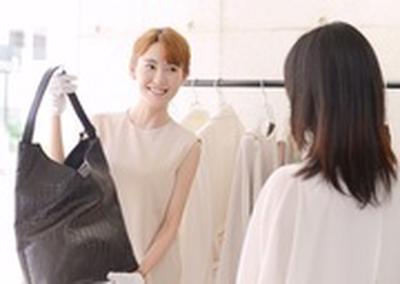 FURLA　レザーグッズ・バッグ販売スタッフ　三井アウトレットパーク仙台港(株式会社アクトブレーン)/tc33794のアルバイト写真