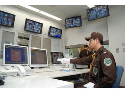 アラコム株式会社　商業施設の施設警備(千代田区)のアルバイト
